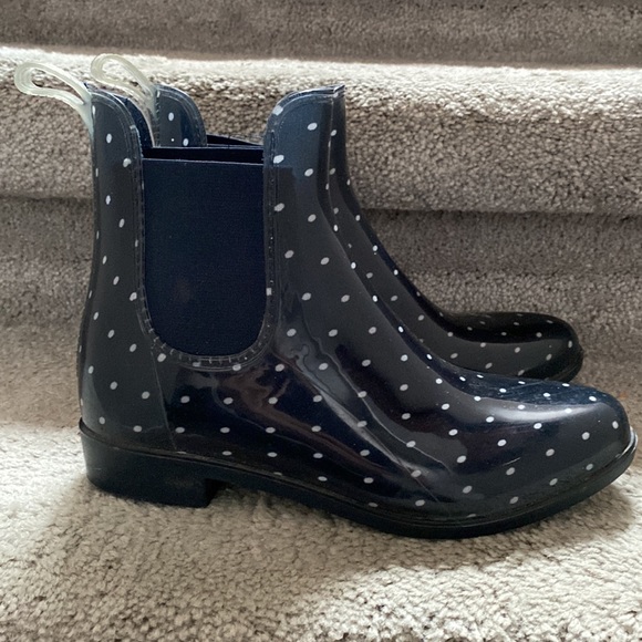 Ankle height rain boots - Sz 7 - Picture 3 of 6